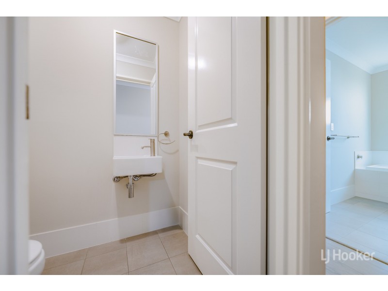 23 Waterview Way, Singleton WA 6175
