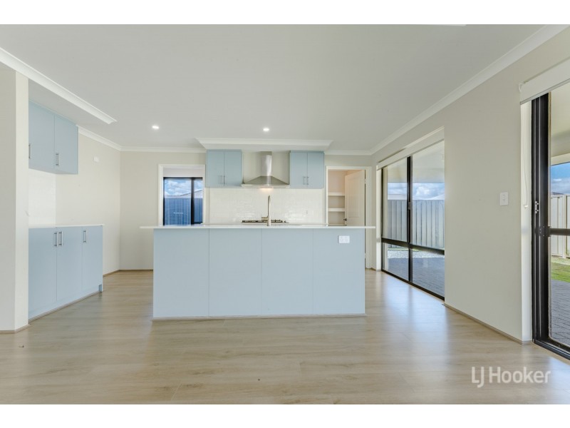 23 Waterview Way, Singleton WA 6175