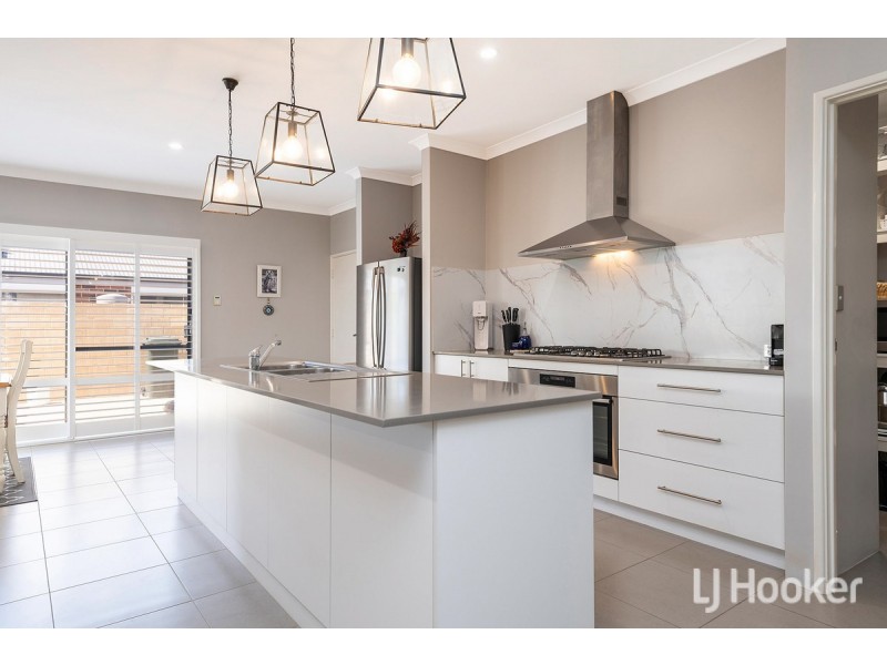 7 Boxgum Link, Wannanup WA 6210