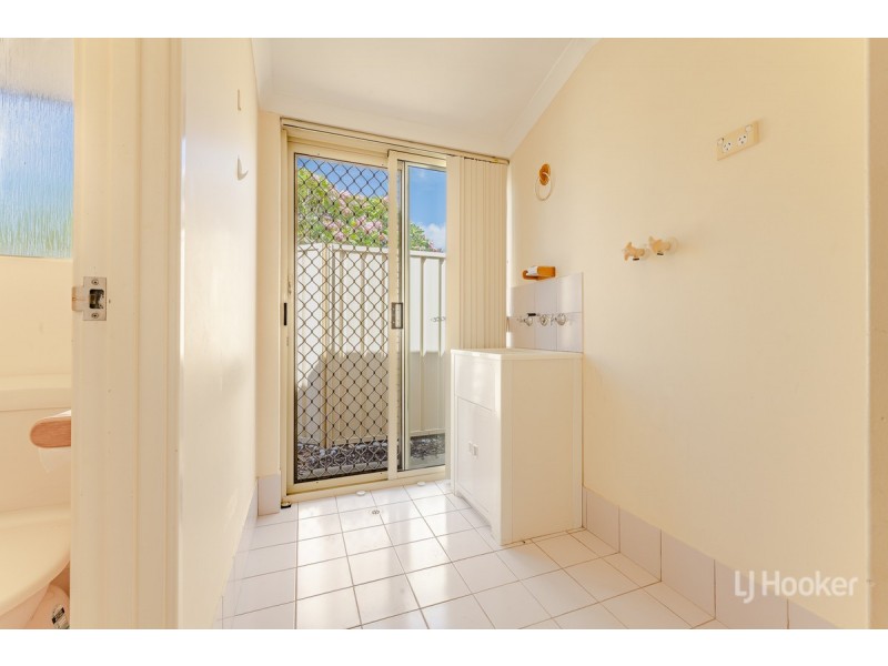 1/2 Hobley Street, Mandurah WA 6210