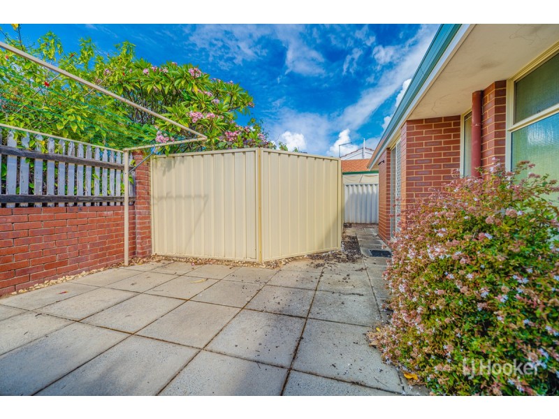 1/2 Hobley Street, Mandurah WA 6210