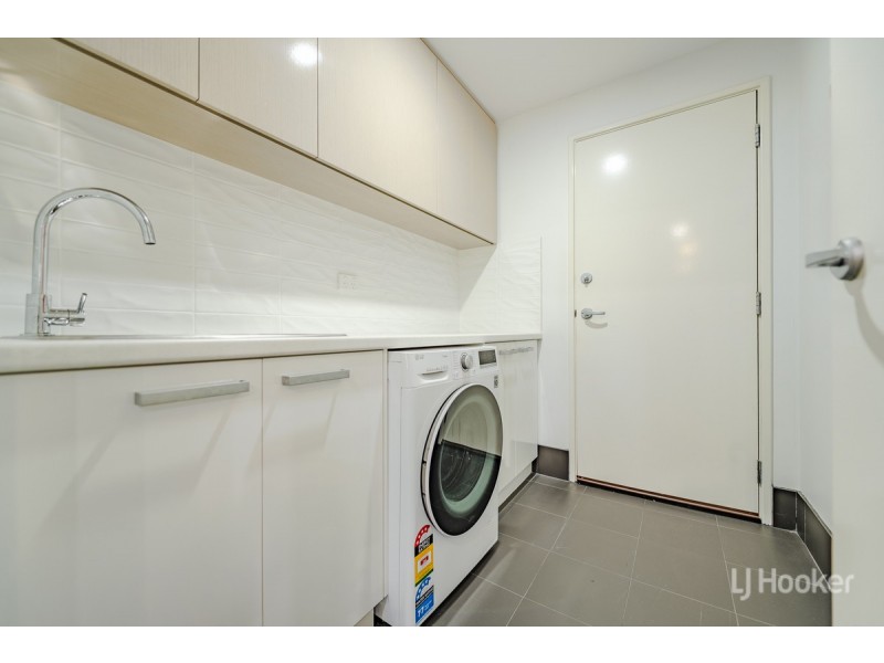 3 Oregon Court, Meadow Springs WA 6210