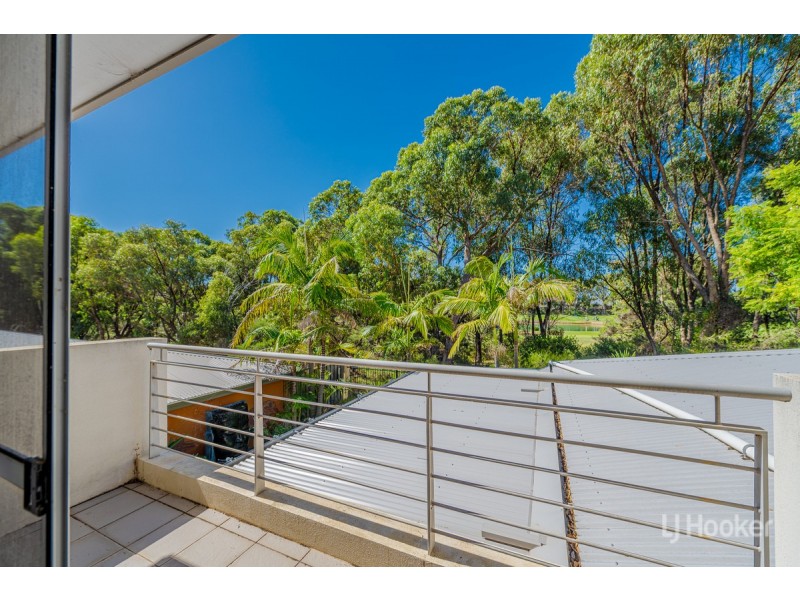 3 Oregon Court, Meadow Springs WA 6210