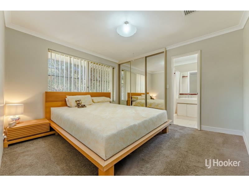 5 Grampian Court, Cooloongup WA 6168
