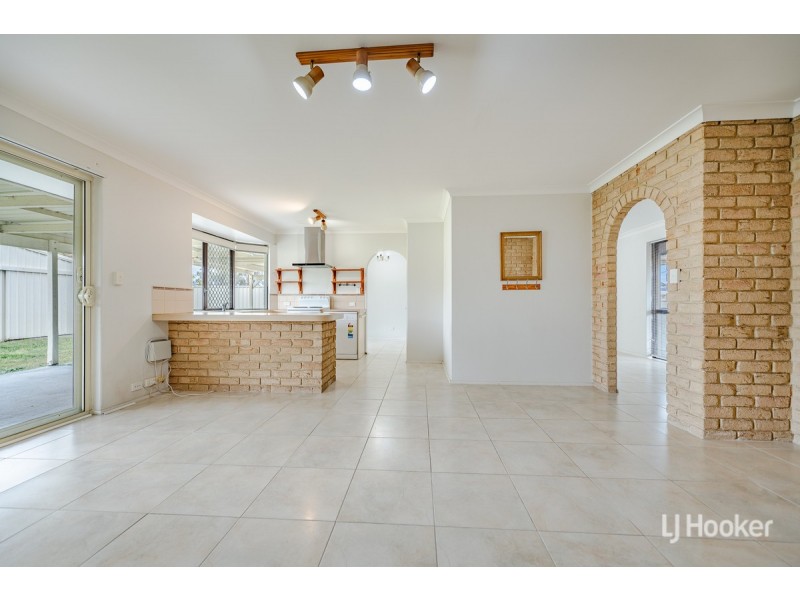 18 Dundas Place, Greenfields WA 6210