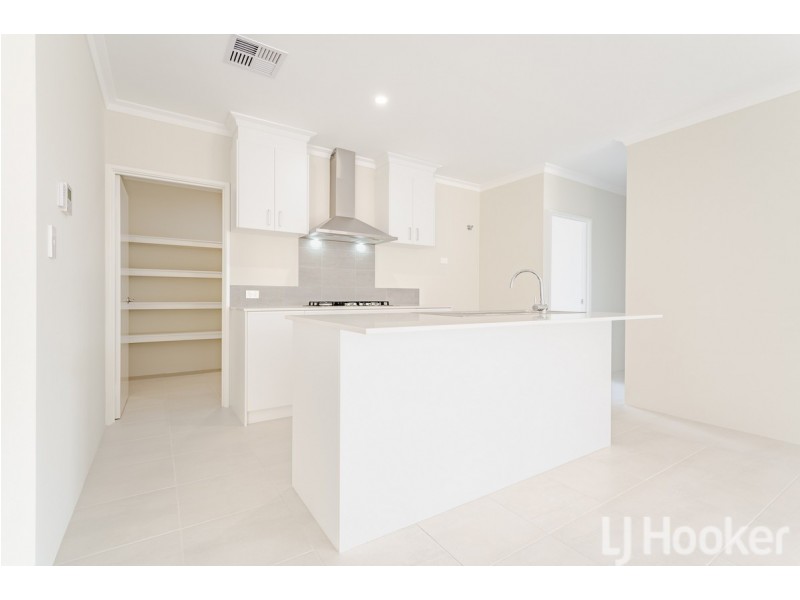 20 Lauderdale Road, Madora Bay WA 6210