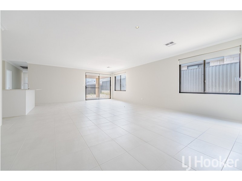 20 Lauderdale Road, Madora Bay WA 6210