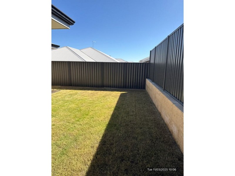 20 Lauderdale Road, Madora Bay WA 6210