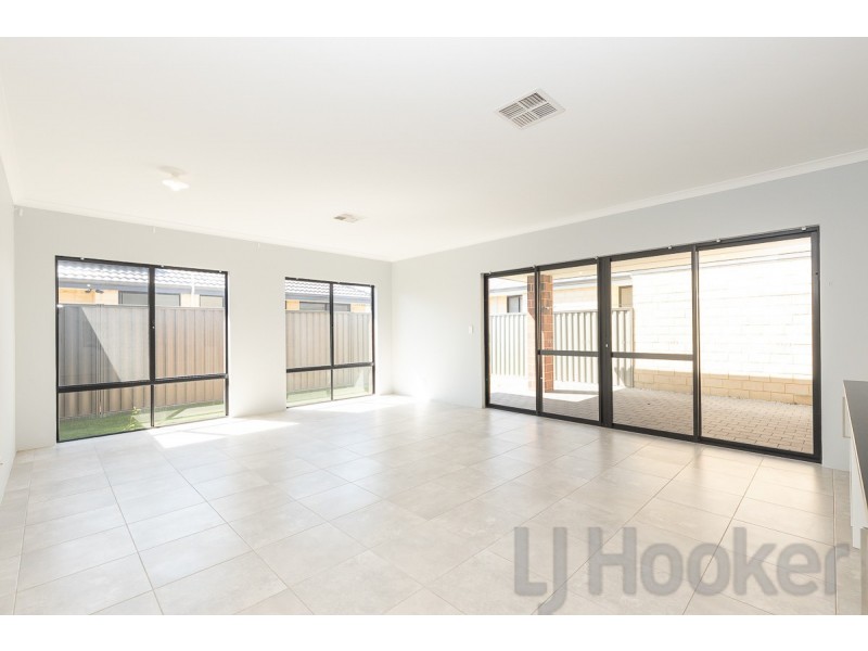 20 Pegus Meander, South Yunderup WA 6208