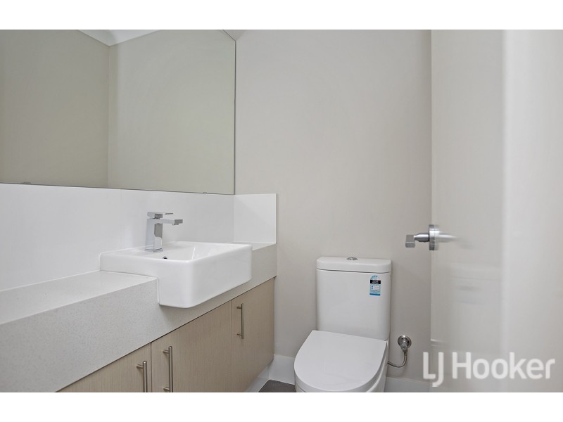 1/11 Eacott Street, Mandurah WA 6210
