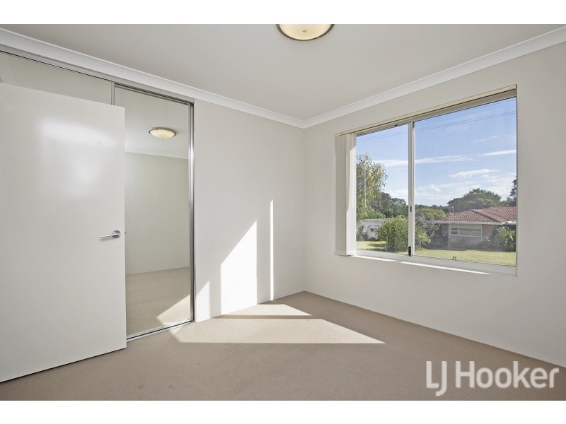 1/11 Eacott Street, Mandurah WA 6210
