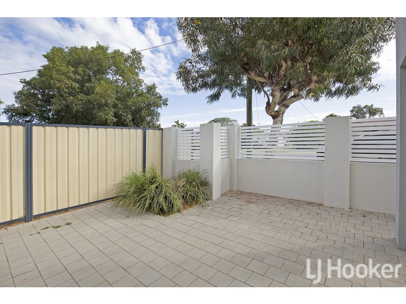 1/11 Eacott Street, Mandurah WA 6210