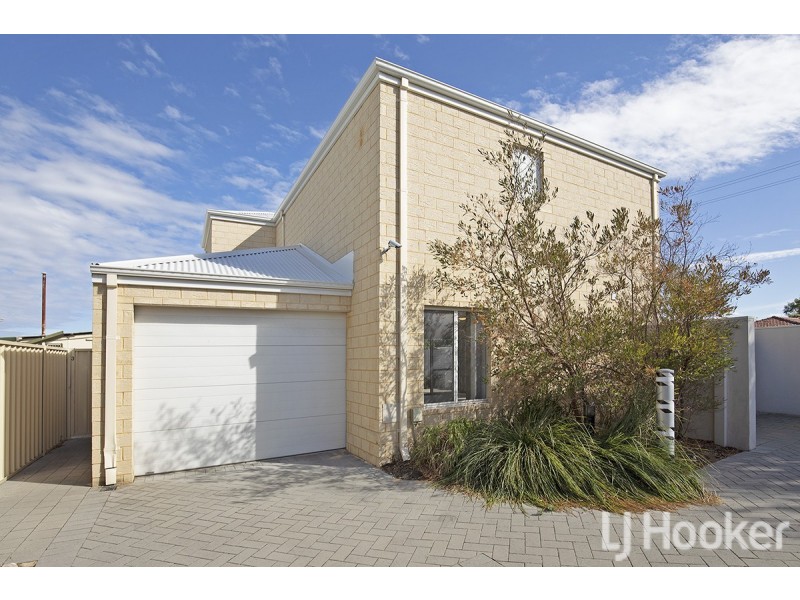 1/11 Eacott Street, Mandurah WA 6210