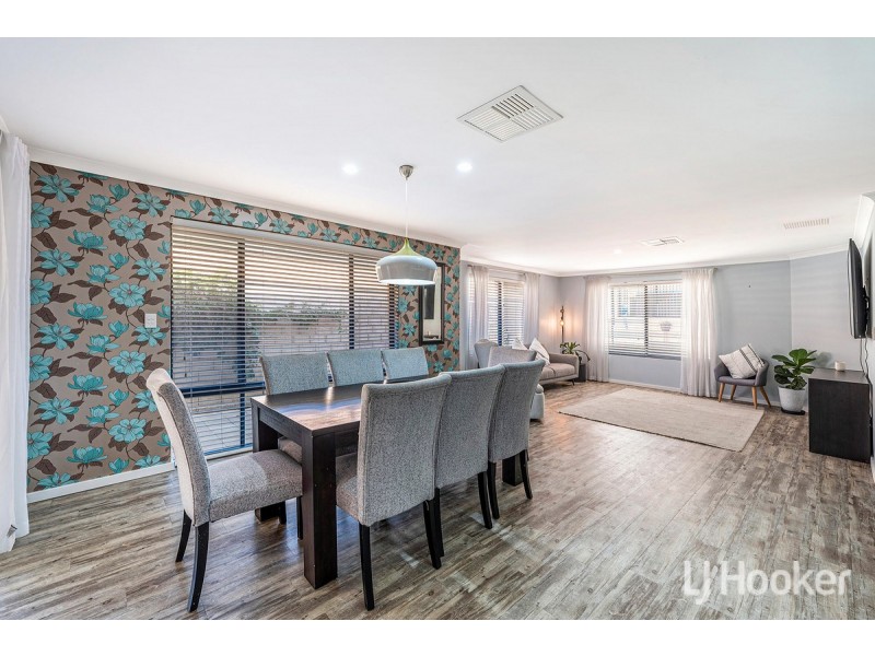 13 Possum Drive, Wannanup WA 6210