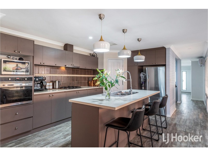 13 Possum Drive, Wannanup WA 6210