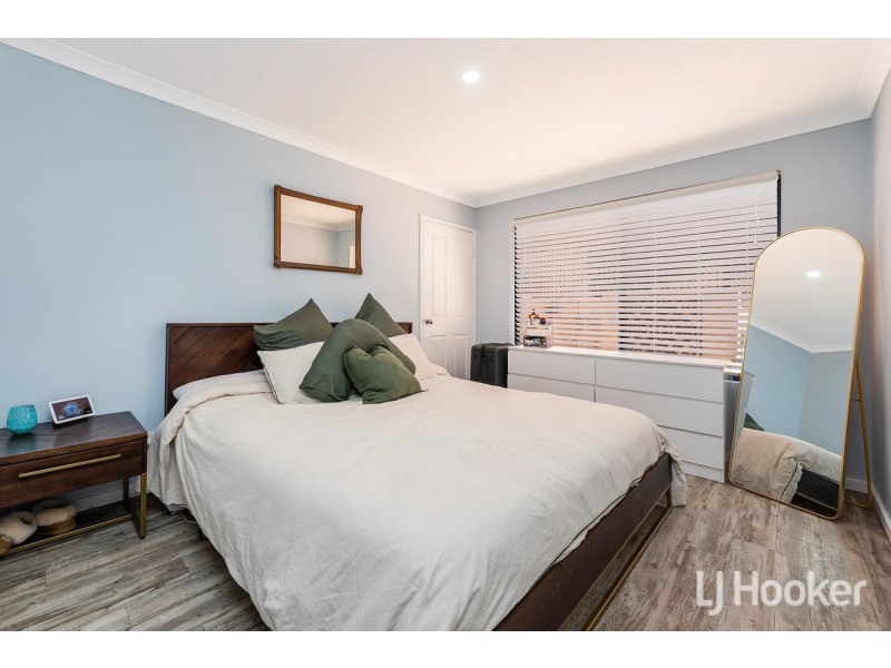 13 Possum Drive, Wannanup WA 6210