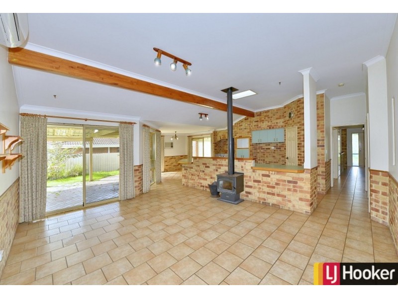 12 Jannali Way, San Remo WA 6210