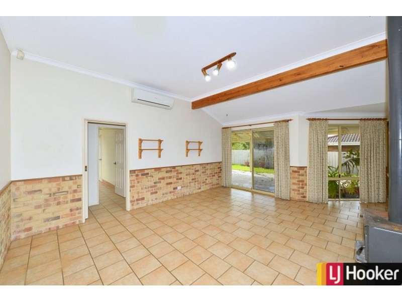 12 Jannali Way, San Remo WA 6210