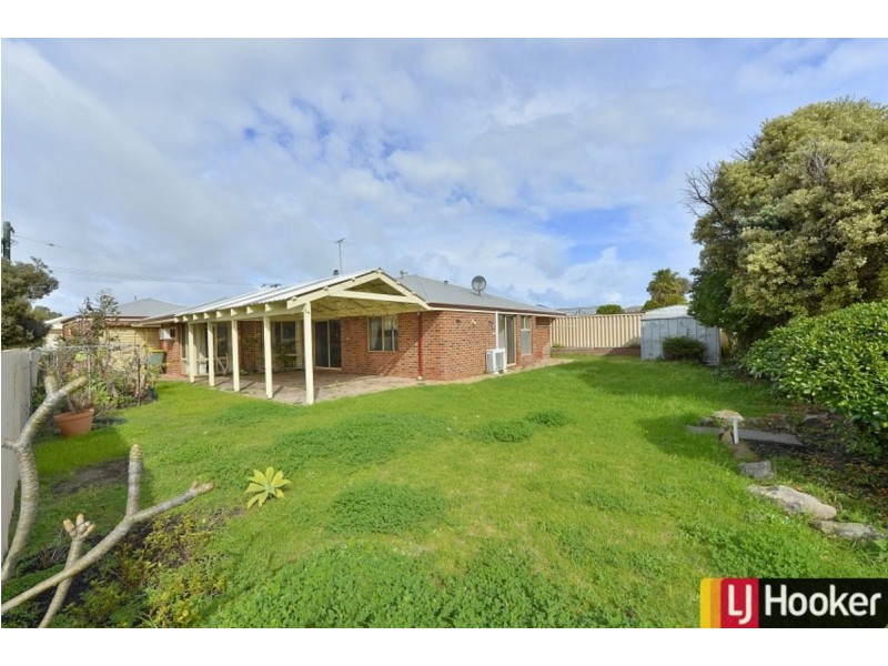 12 Jannali Way, San Remo WA 6210