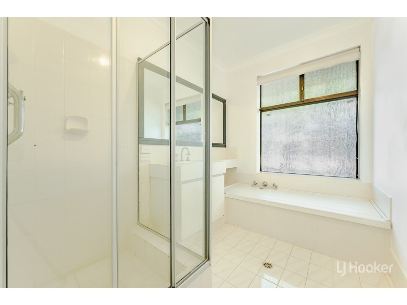 17B Dior Place, Greenfields WA 6210