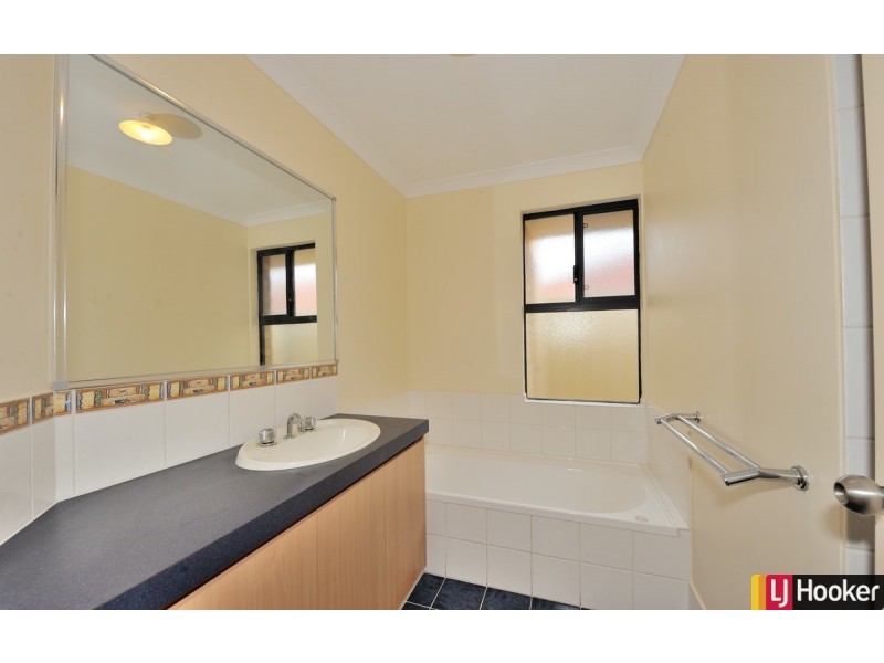 4/24 Creery Street, Dudley Park WA 6210