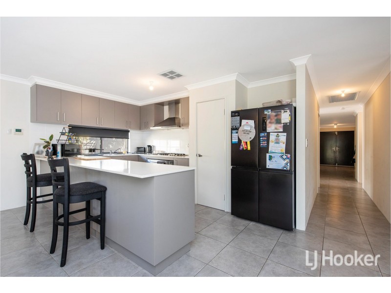 28 Lakeway Retreat, Dawesville WA 6211