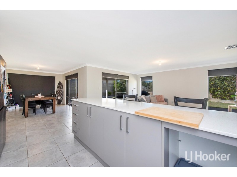 28 Lakeway Retreat, Dawesville WA 6211