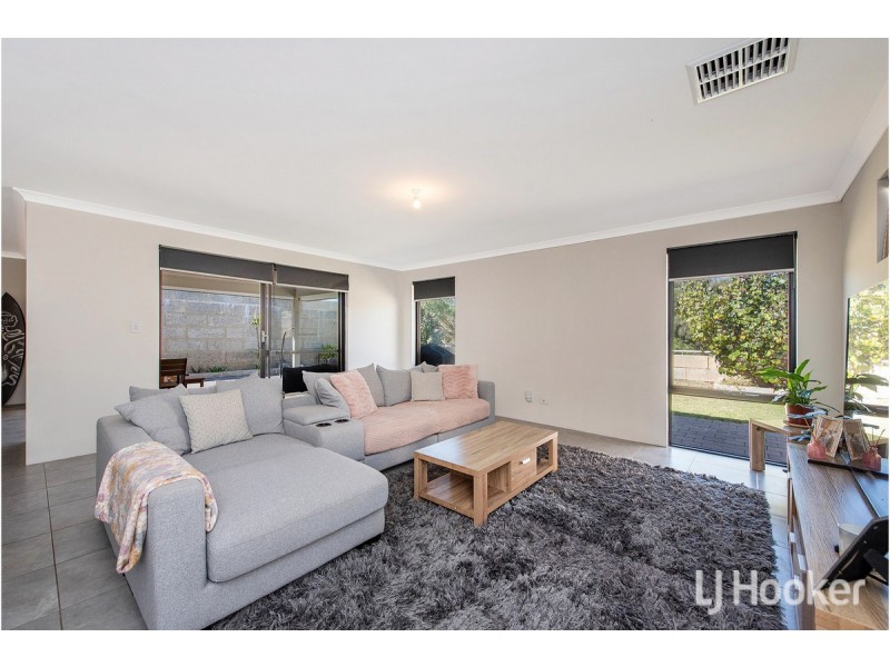 28 Lakeway Retreat, Dawesville WA 6211