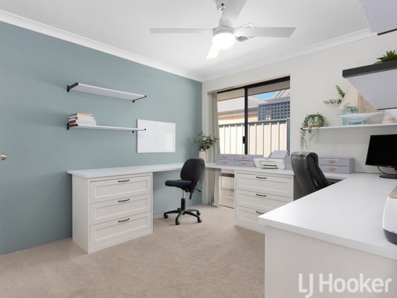 99 Pebble Beach Boulevard, Meadow Springs WA 6210