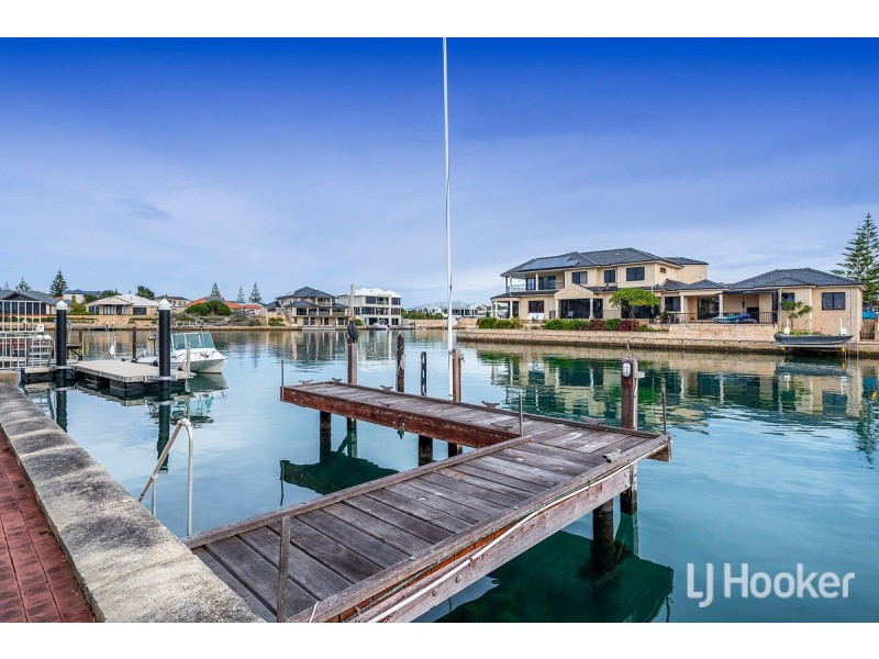 11 Voyager Close, Wannanup WA 6210