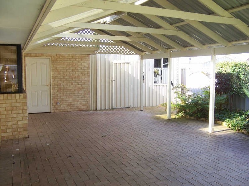 44 Reynolds Avenue, Greenfields WA 6210