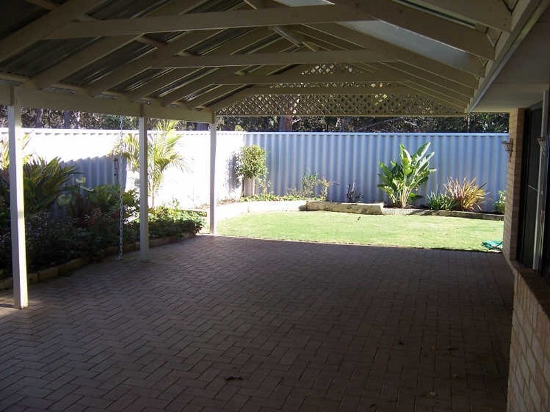 44 Reynolds Avenue, Greenfields WA 6210