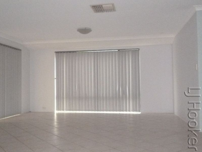 44 Reynolds Avenue, Greenfields WA 6210