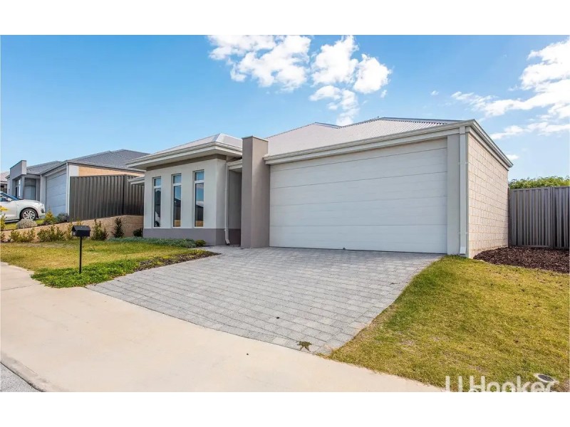 39 Sarasota Loop, Madora Bay WA 6210