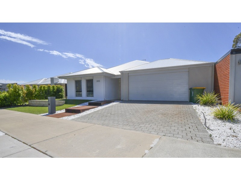 205 Pebble Beach Boulevard, Meadow Springs WA 6210