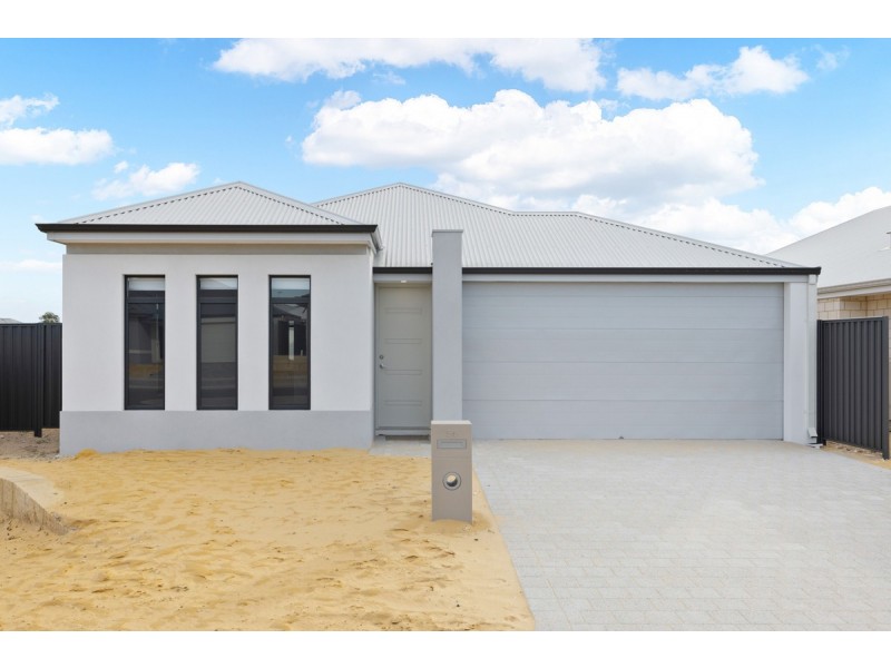 56 Angalore Road, Madora Bay WA 6210