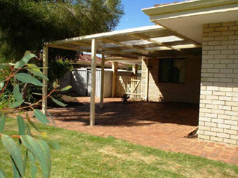 37 Glencoe Parade, Halls Head WA 6210