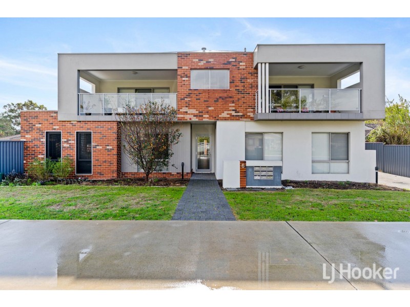2/6 Forward Street, Mandurah WA 6210