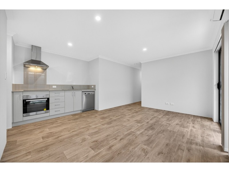 17B Goldrush Way, Baldivis WA 6171