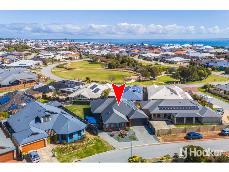 11 Binda Way, Halls Head WA 6210