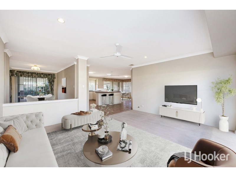 18 Dorneywood Crescent, Erskine WA 6210