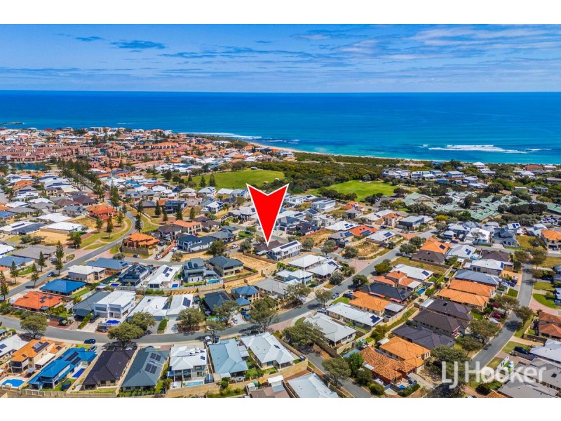 7 Seaview Place, Wannanup WA 6210