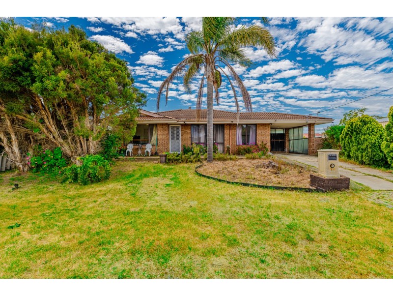 19 Jacaranda Drive, North Yunderup WA 6208