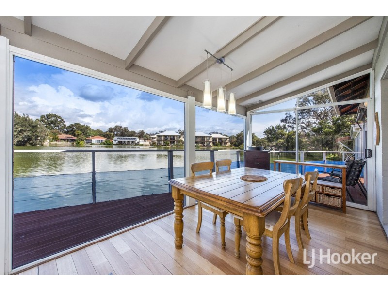 4 Foreshore Cove, South Yunderup WA 6208