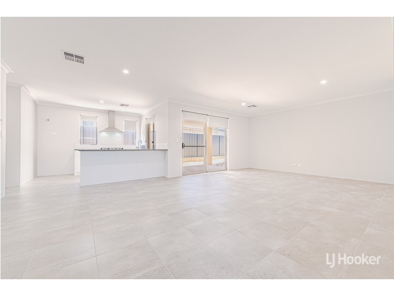 29 Angalore Road, Madora Bay WA 6210