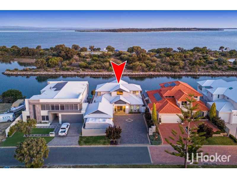30 Sandpiper Island Retreat, Wannanup WA 6210