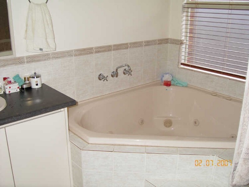 73 Hickman Road, Barragup WA 6210