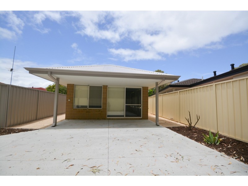 2a Sartorial Close, Greenfields WA 6210