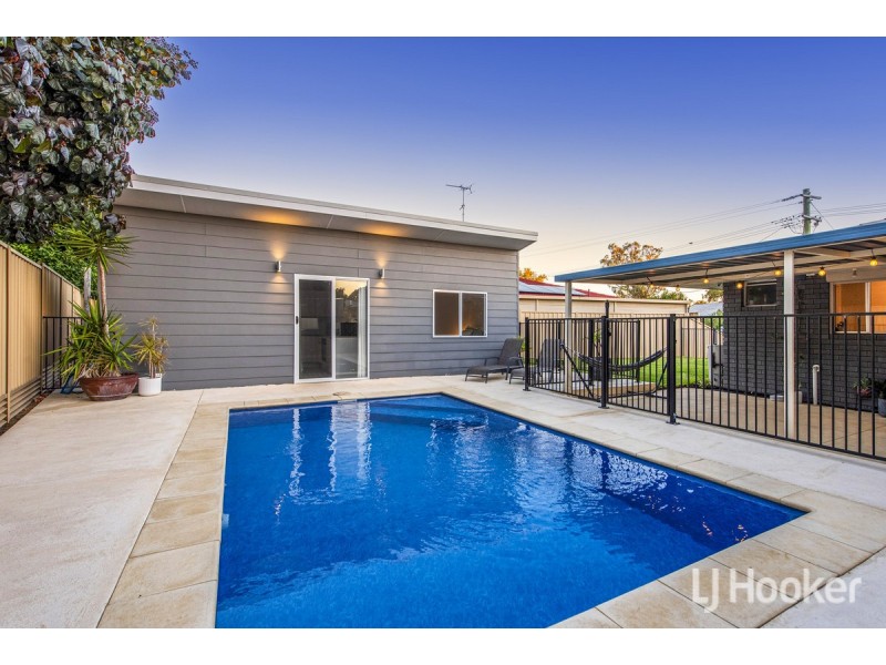 2 Casilda Street, Falcon WA 6210