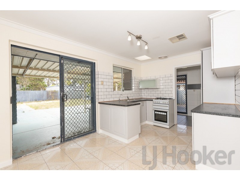 11 Bardoc Court, Hillman WA 6168